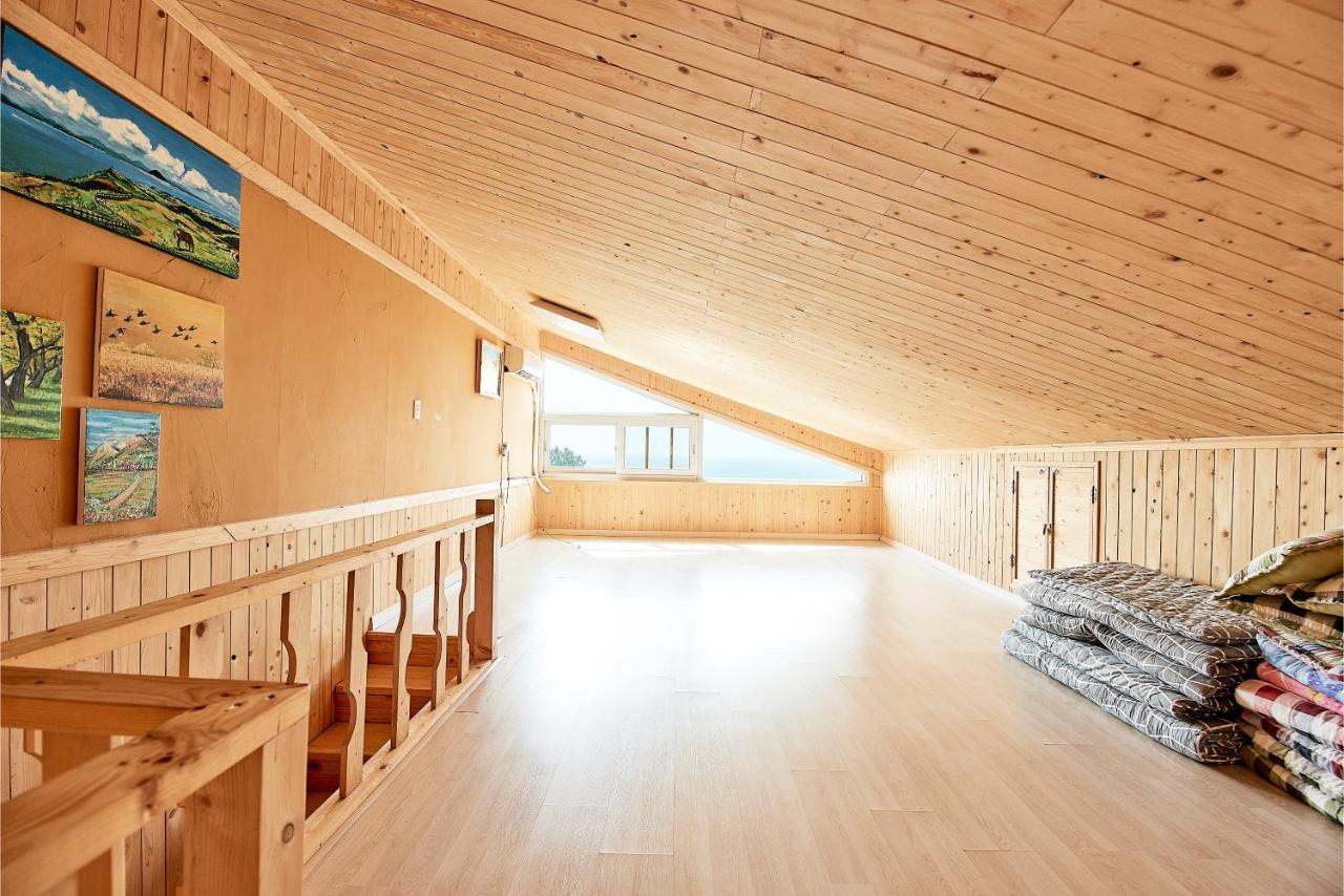 Jeju Sunflower Pension Seogwipo Zewnętrze zdjęcie