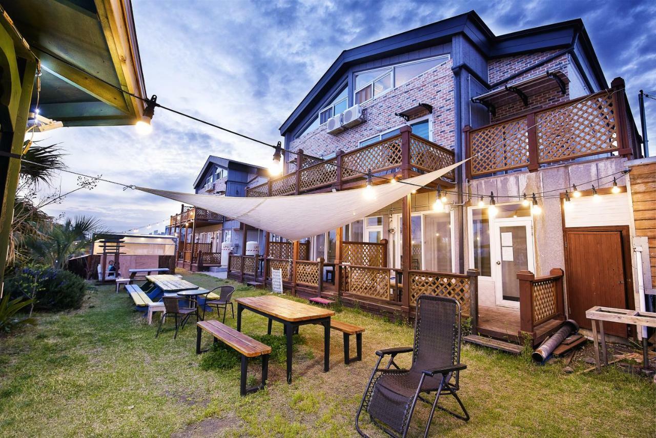 Jeju Sunflower Pension Seogwipo Zewnętrze zdjęcie