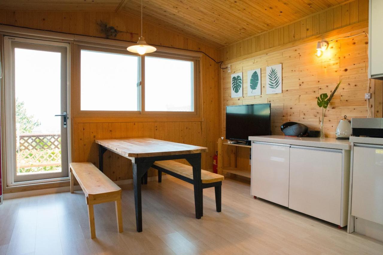 Jeju Sunflower Pension Seogwipo Zewnętrze zdjęcie